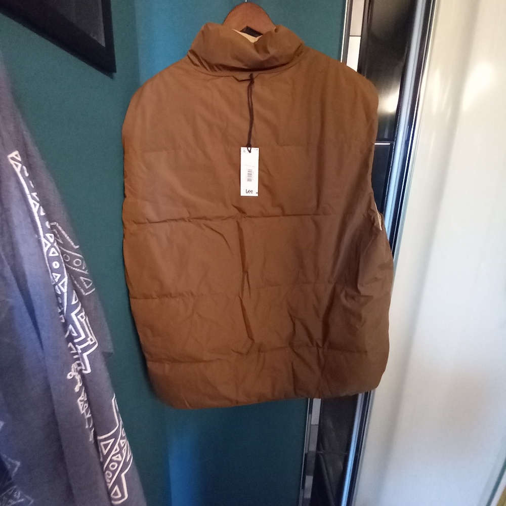 Lee- Men's- Reversible Western Puffer Vest-SZ XXL- NWT - Picture 6 of 10